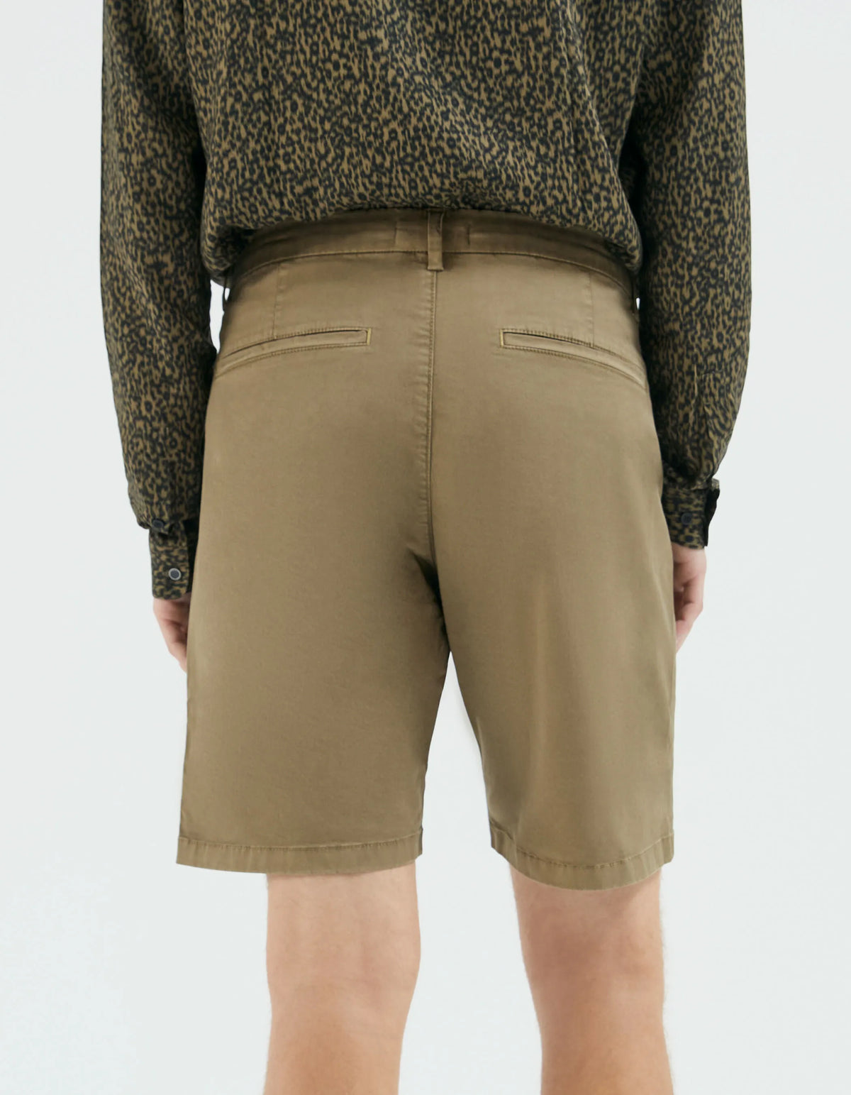Light Khaki