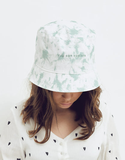 Light Khaki