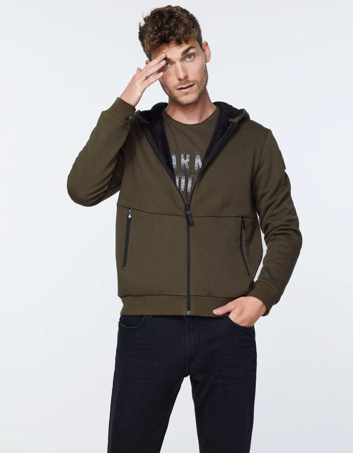 Khaki Black