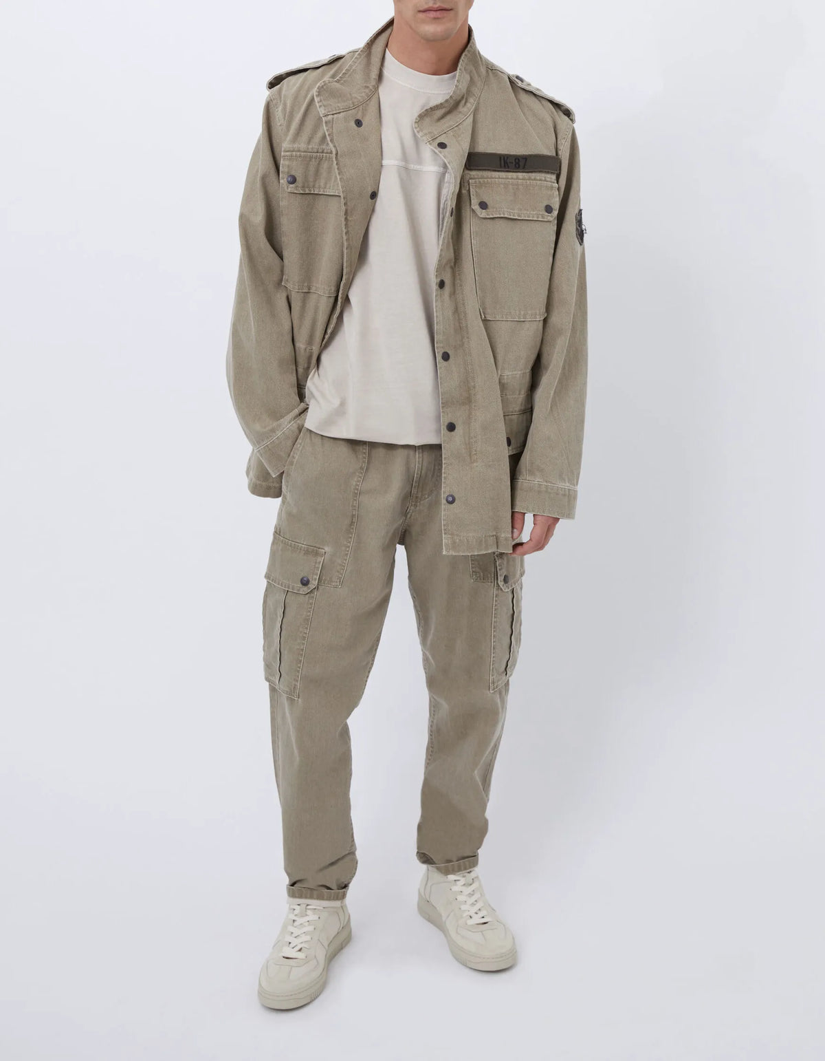 Light Khaki