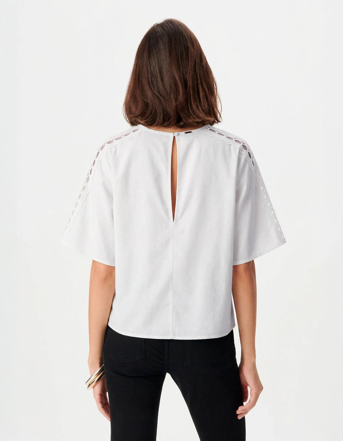 Off White